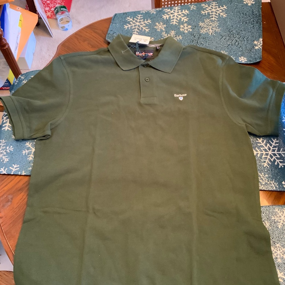 Men’s Barbour T Shirt Size XL.